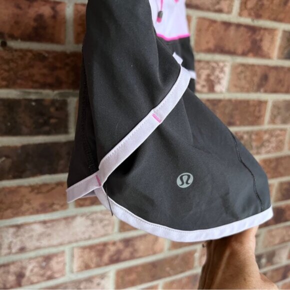 LULULEMON Run Speed Short 4-Way Stretch in Soot Pretty Purple Women's Size 4 - Picture 12 of 12